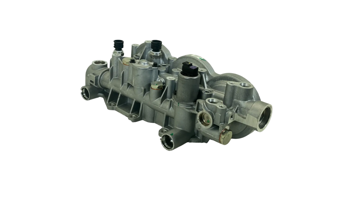 Buy Genuine Volvo/Mack Oil Filter Housing - wisentpartscenter.com