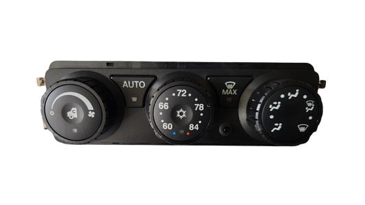 Buy Genuine Paccar HVAC Control Unit wp20126 Front View - wisentpartscenter.com